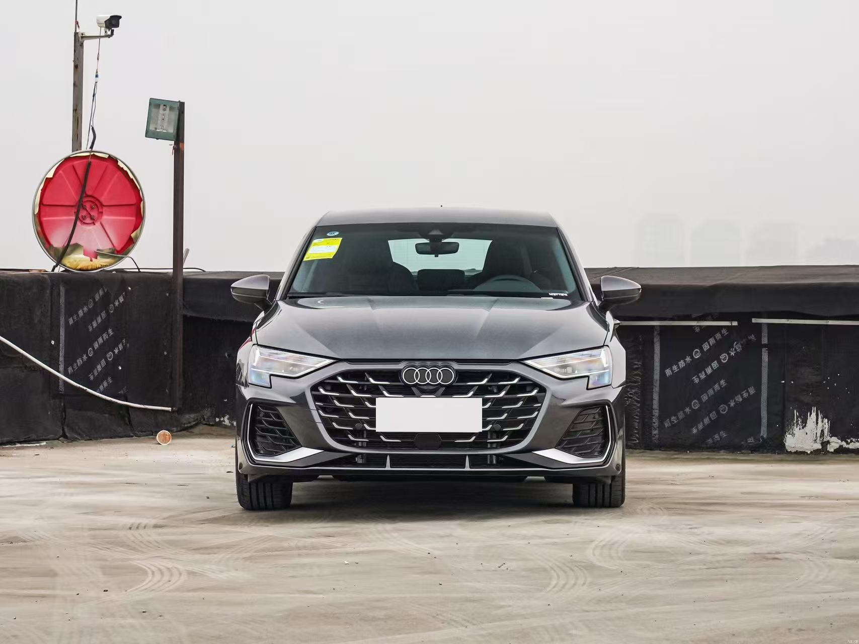 奥迪A3 2025款 Sportback 35TFSI飞驰悦享版