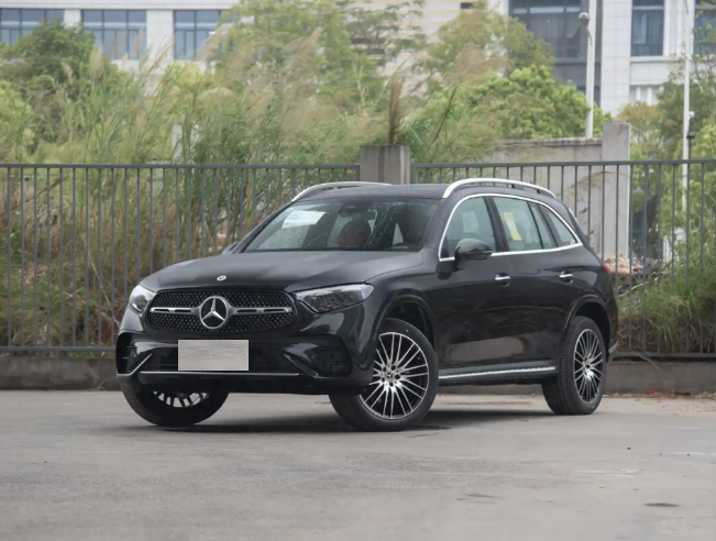 奔驰 2025款 改款 GLC 300L 4MATIC 豪华型 7座